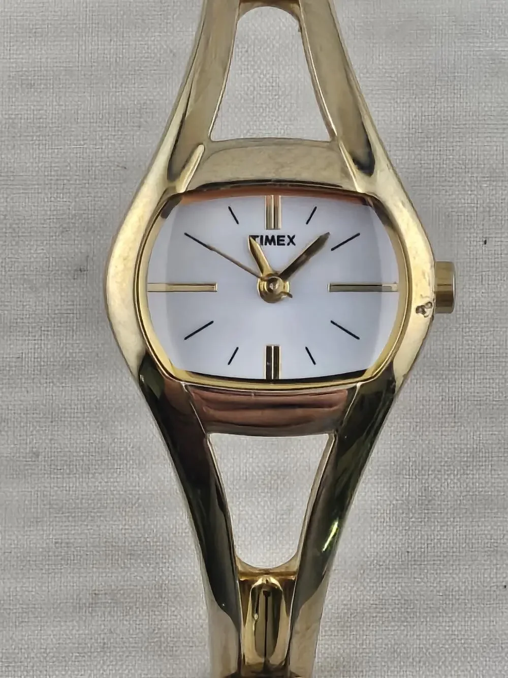 Ladies 2007 Timex Dainty Cocktail Quartz Watch Vintage Gorgeous New Battery Runs